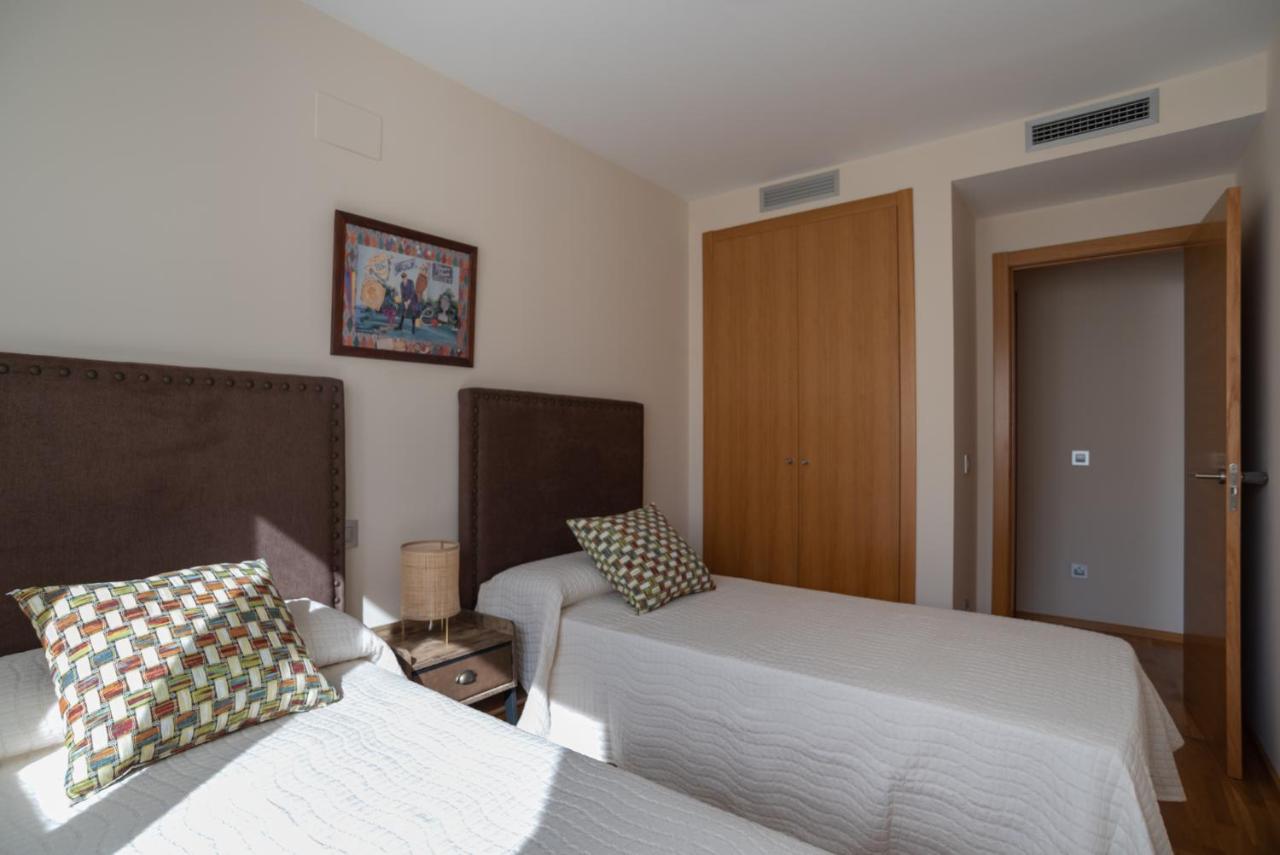 Apartamento Bulevar 2 Con Parking Gratuito Castellon de la Plana Luaran gambar